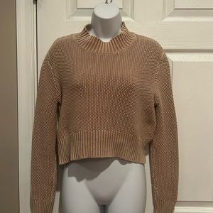 Kendall & Kylie Women's Chunky Rib Cropped
Mock Neck Sweater Peachy Beige Sz S